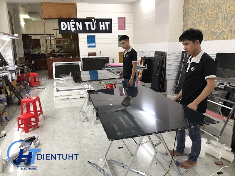 sua-tivi-chuyen-nghiep-dien-tu-ht-can-tho-2